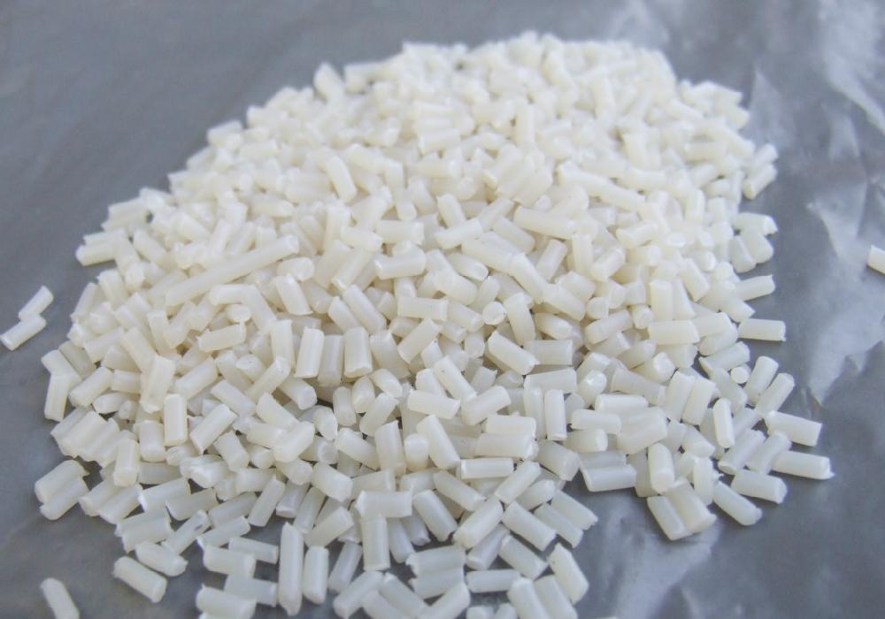 簡介影響PA66強(qiáng)度和韌性的幾個主要因素