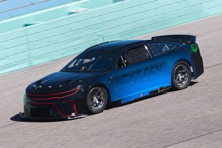 復(fù)合材料改性尼龍在NASCAR賽車中的演變