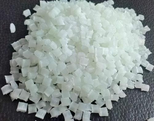 玻纖增強(qiáng)阻燃尼龍?jiān)谄囍械倪\(yùn)用及特性是什么?